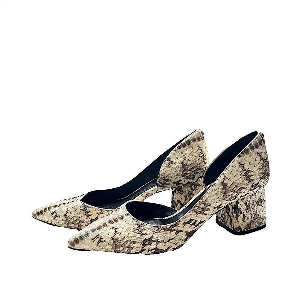 MICHAEL Michael Kors Snakeskin Pattern Pump - Picture 3 of 15